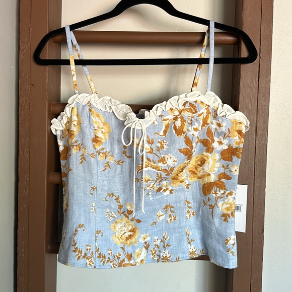 Reformation Skylar Top in Heavenly print - Picture 5 of 5